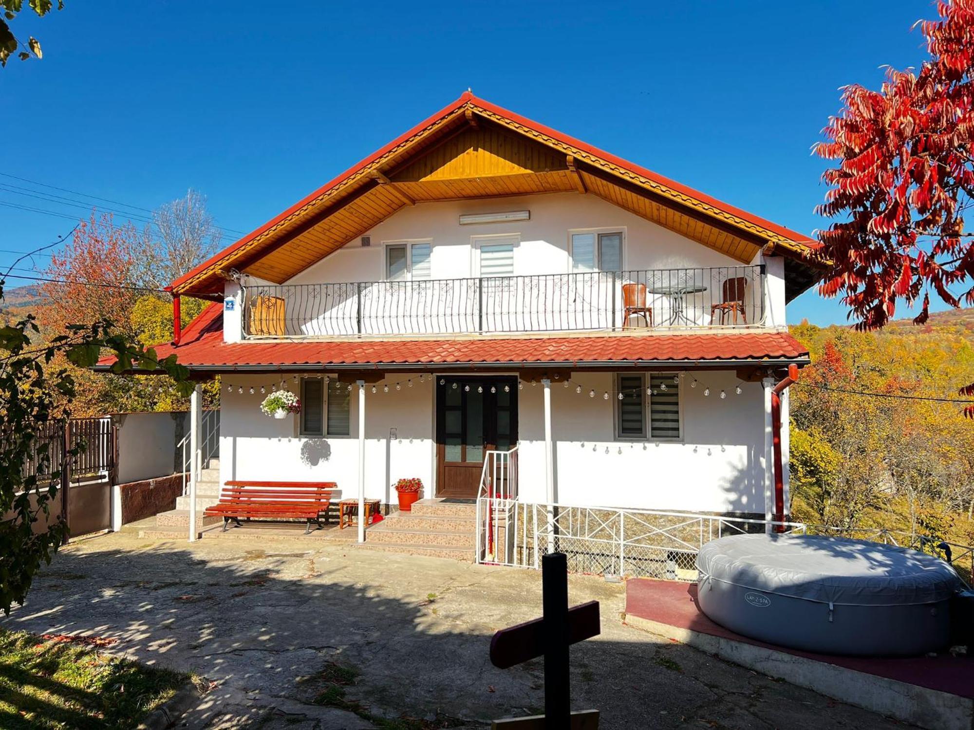 Casa Nib Calimanesti Hotel Exterior photo